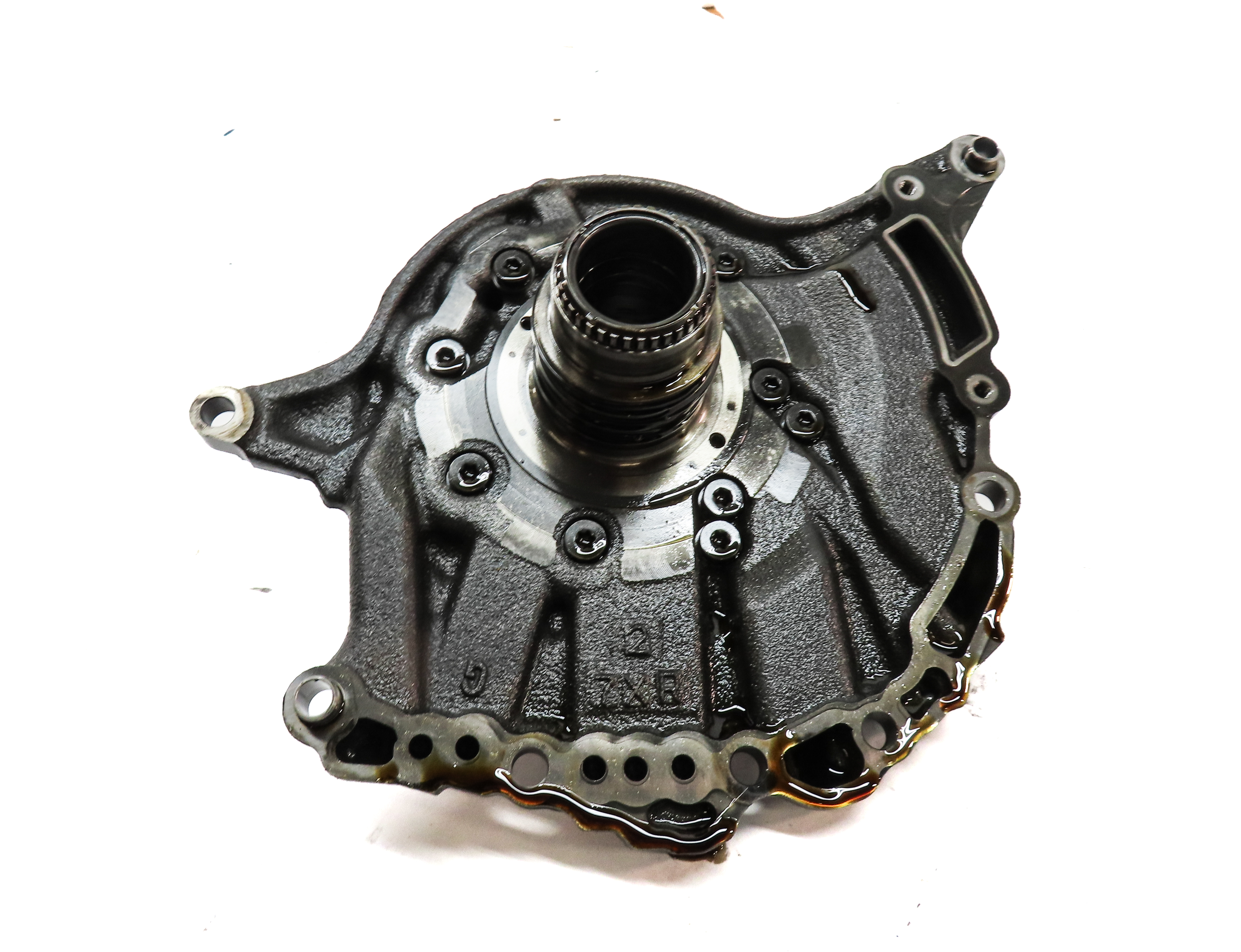 2016-2019 MINI CLUBMAN COUNTRYMAN - BMW X1 X2 - 2.0L AWD - TRANSMISSION OIL PUMP — exact item pictured
